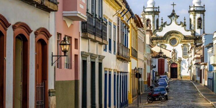 A cidade histórica que virou exemplo de qualidade de vida em Minas