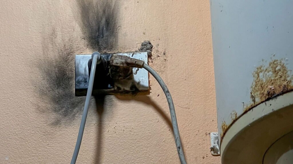 O sinal elétrico mais ignorado que pode causar acidentes graves