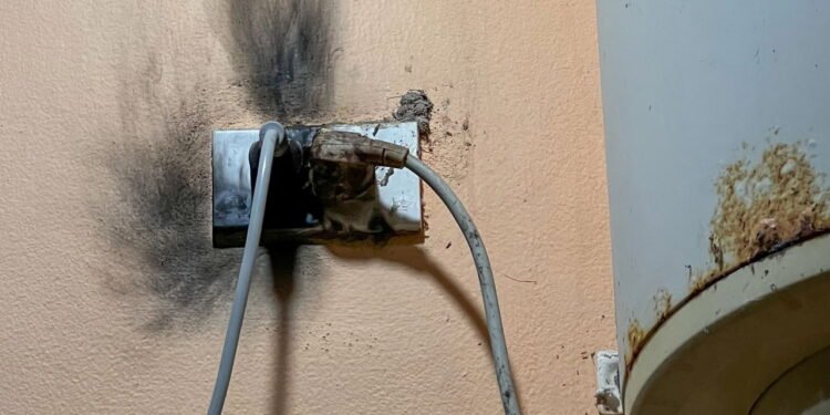 O sinal elétrico mais ignorado que pode causar acidentes graves