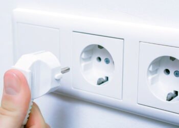 Aparelhos que não devem ser desligados da tomada para evitar prejuízos