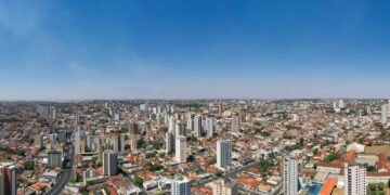 A cidade mais espiritual de Minas que atrai fiéis turistas de todo o Brasil