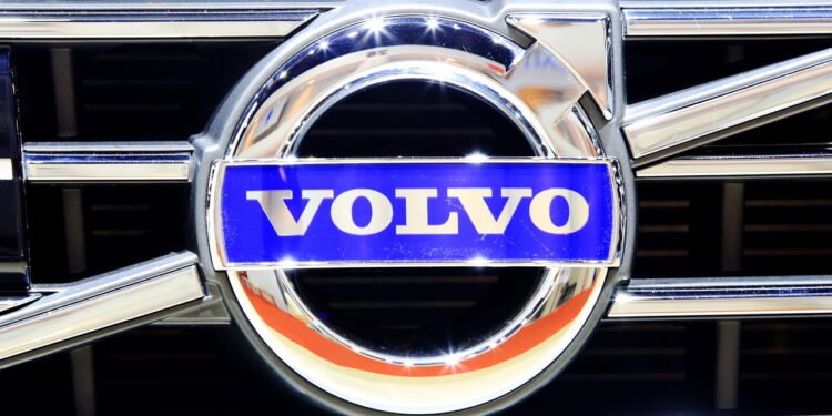 Carro da Volvo usado entrega luxo e segurança por menos