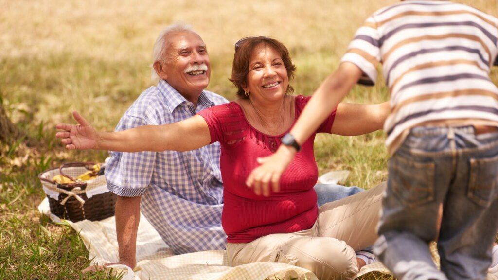 O clima agradável de 16°C a 29°C é ideal para o passeio ao ar livre