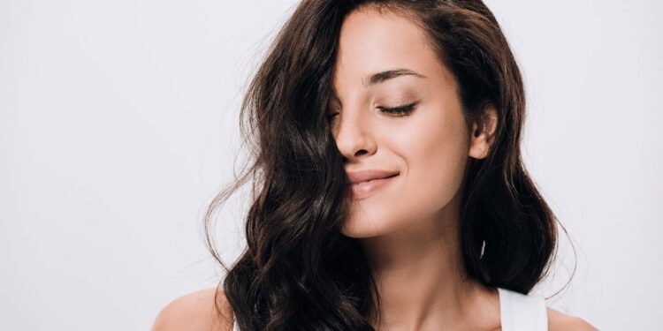 Cabelo macios - Créditos: depositphotos.com / AndrewLozovyi