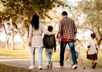 Caminhar diariamente ajuda a perder de 200 a 500 calorias por hora