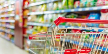 Se você sempre devolve o carrinho no mercado, a psicologia revela oito características admiráveis em você