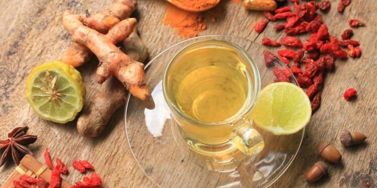 Gripou? Esses 3 chás vão te ajudar e ainda são benéficos a sua saúde