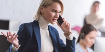 Por que falar sozinho pode ser um sinal de inteligência