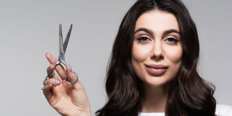 O cabelo curto, por sua praticidade e versatilidade - Créditos: depositphotos.com / HayDmitriy