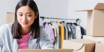 Coisas que você guarda em casa e deve jogar fora agora