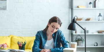 Oficina gratuita ensina você a poupar e zera 100% o risco de dívida