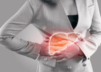 A bebida simples que ajuda a reduzir a gordura no fígado segundo estudos