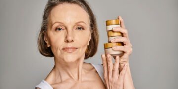 Esses hidratantes são os melhores para evitar o ressecamento de peles maduras