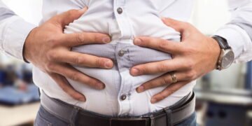 Maneiras simples de eliminar gases e desconforto abdominal