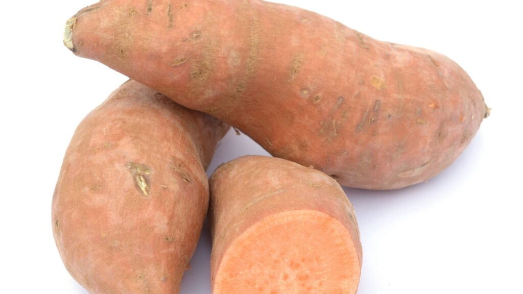 Benefícios e cuidados que você deve ter com o inhame