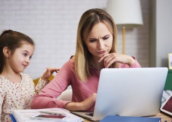 O que significa quando você interrompe os outros segundo a psicologia