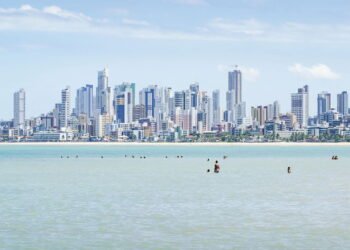 Esta capital no Nordeste tem mar, cultura, segurança e custo de vida mais acessível que o esperado