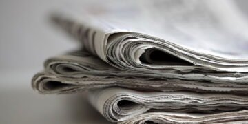 Jornal velho pode virar adubo e melhorar suas plantas