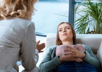 O colapso silencioso da saúde mental entre jovens de 20 anos