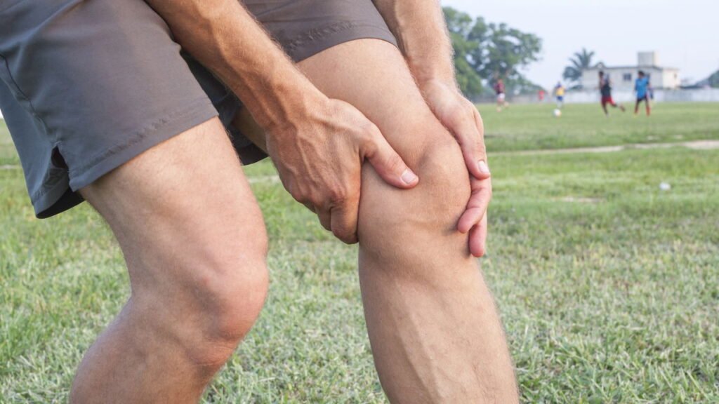 Essa lesão no joelho que atinge atletas exige até 12 meses de recuperação