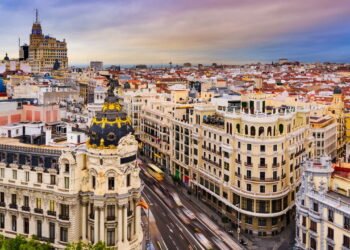 Cidades perfeitas pra aprender espanhol com imersão total