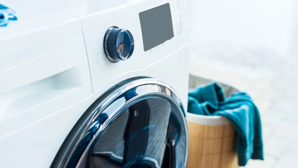 A função da máquina de lavar que economiza água e deixa as roupas mais macias sem usar amaciante