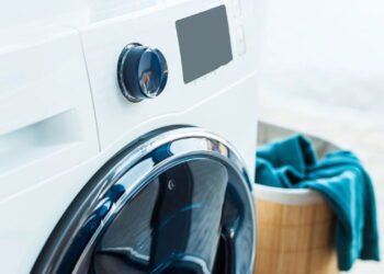 A função da máquina de lavar que economiza água e deixa as roupas mais macias sem usar amaciante