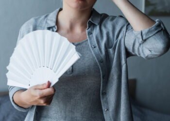 O que acontece com o coração das mulheres na menopausa