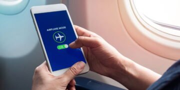 As 3 vantagens de ativar o modo avião no seu celular, úteis no dia a dia