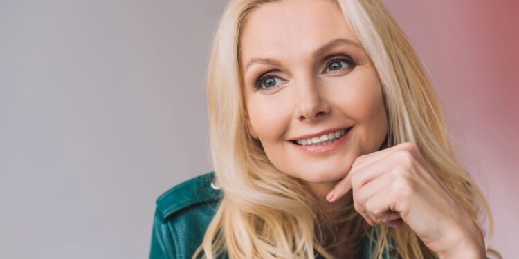 Os 7 sinais de que você é otrovertida e mantém sua independência