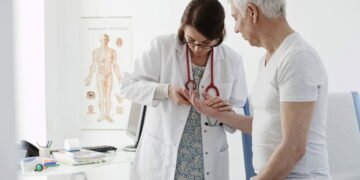 Fisioterapia e boa postura ajudam a evitar o avanço da artrose