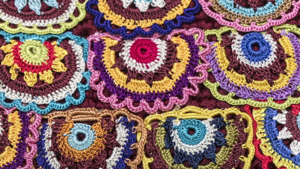 Tapete de barbante fácil de fazer que transforma qualquer cantinho