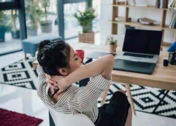 Fica muito tempo sentado