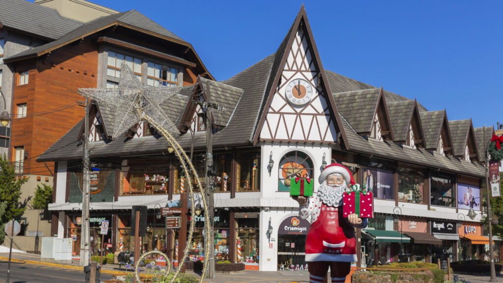 Essa cidade brasileira tem flores nas esquinas e ar de Europa no inverno