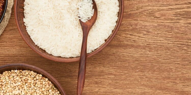 O segredo das avós para deixar o arroz soltinho e saboroso