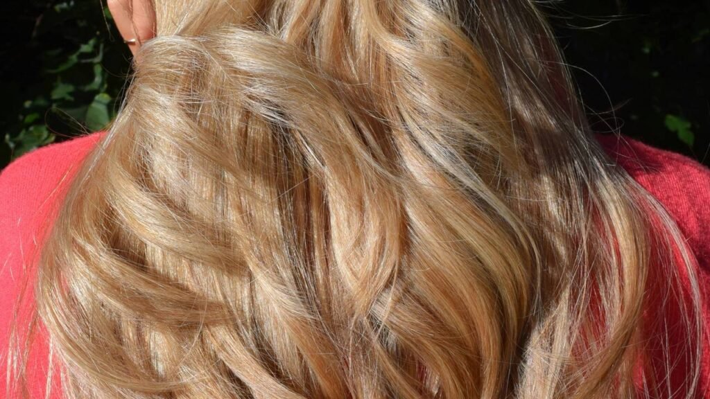 Cansada de cabelo armado? Isso aqui mudou minhas manhãs pra sempre