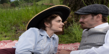 O filme de época sobre um dos romances mais lendários da história e você precisa ver