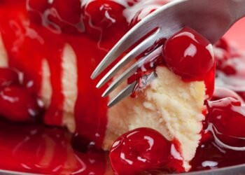 Cheesecake de Frutas Vermelhas sem precisar de forno, fácil e rápido