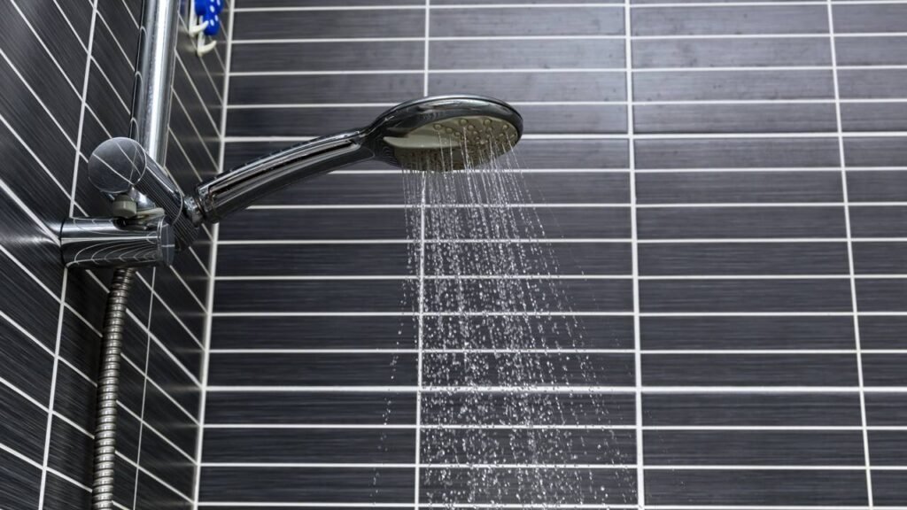 Hábitos que você faz todo dia que estão elevando sua conta de energia