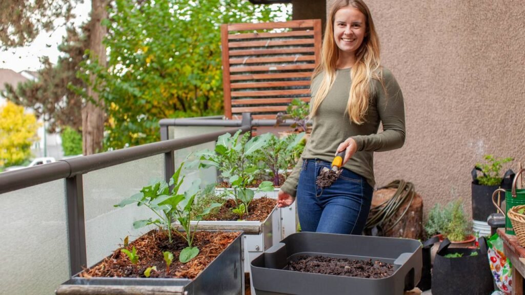 Esse adubo natural pode transformar qualquer planta em um jardim florido
