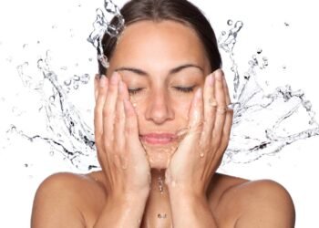 Cuidados caseiros que deixam sua pele bonita por muito mais tempo