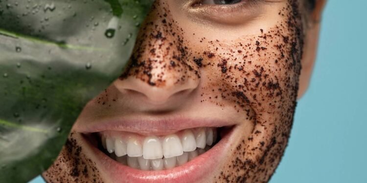 4 combinações com café que renovam qualquer tipo de pele