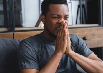 Estresse oculto? Veja como o corpo avisa antes da exaustão