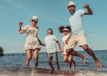 Cresce o interesse por praias tranquilas ideais para viagens com crianças