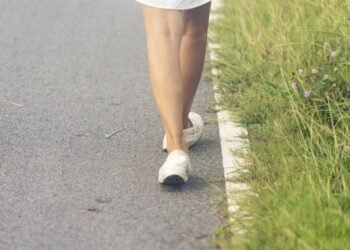 O que seu jeito de andar revela sobre emoções e estado mental