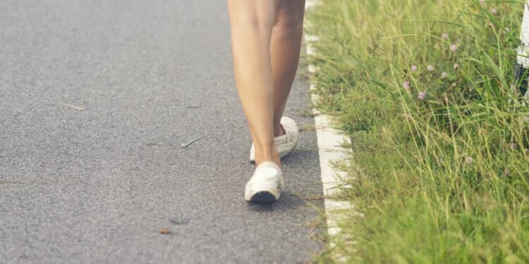 O que seu jeito de andar revela sobre emoções e estado mental