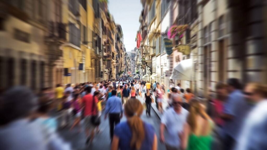 O que seu jeito de andar revela sobre emoções e estado mental