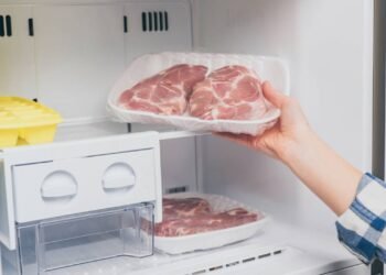 O melhor método para organizar seu freezer por um mês inteiro