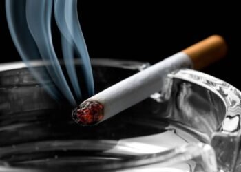 Fumar pode causar danos permanentes à visão, alertam especialistas