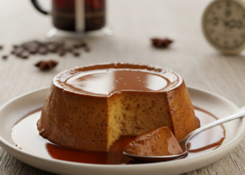 Flan de café sem forno ou banho-maria pronto em 30 minutos